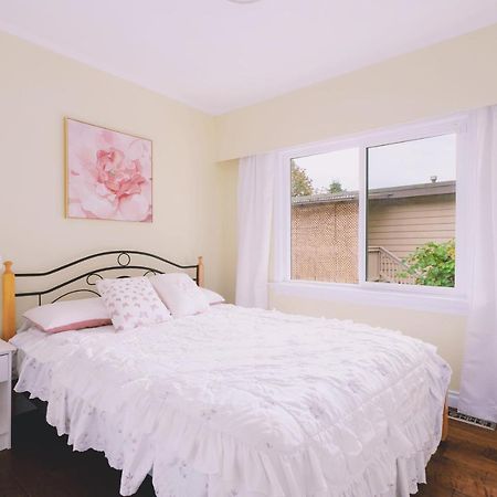 Lovely 3 Bedroom Port Moody Spacious Home 6 People Free Parking Екстериор снимка